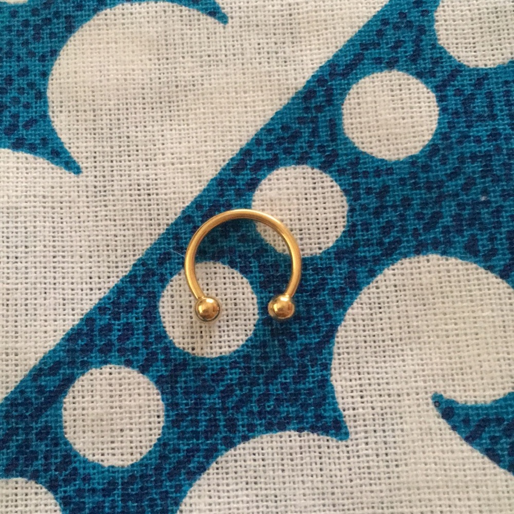 Gold 16G Medium Septum Ring